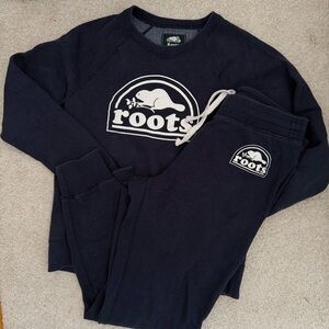 Roots Navy Sweatshirt and Joggers Set